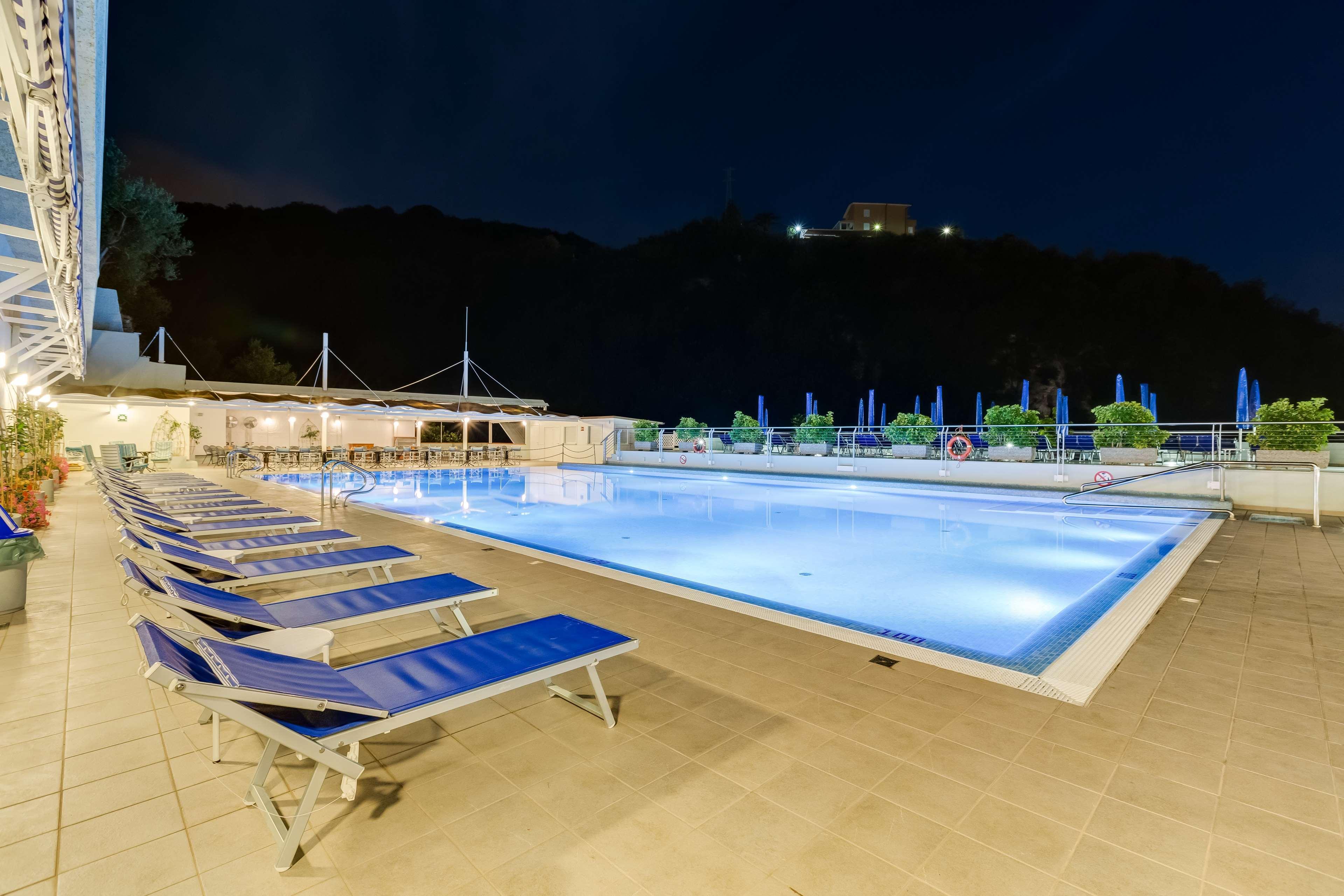 Best Western Hotel La Solara Sorrento Exteriér fotografie